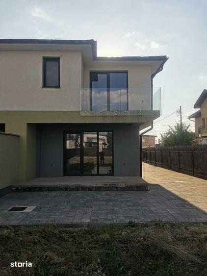 Casă cu 4 camere cu Teren 120 Mp în Mărăști
