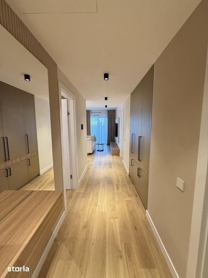 Apartament cu 3 camere în Dămăroaia