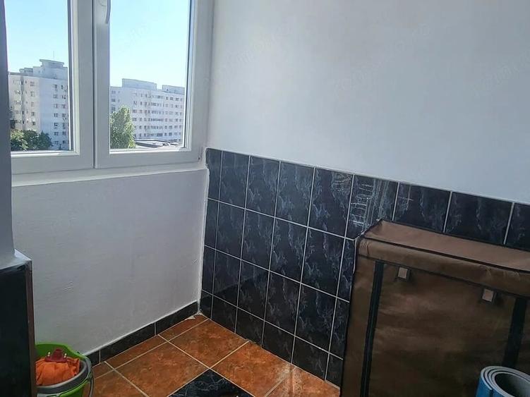 Garsonieră decomandată în Iancului