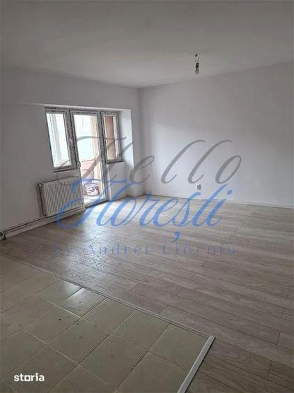 Apartament cu 3 camere în Baciu