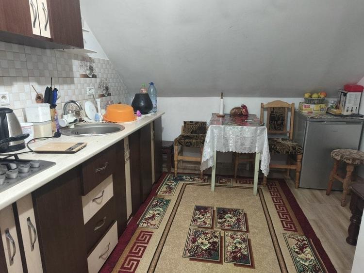 Casă cu 5 camere cu Teren 1000 Mp în Grămești