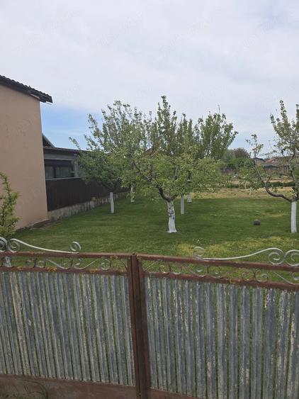 Teren de 746 mp, în Grădiștea