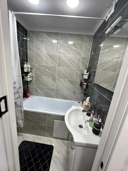 Garsonieră decomandată în Baicului