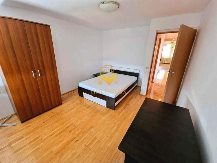 Apartament cu 3 camere semidecomandat, mobilat în Zorilor