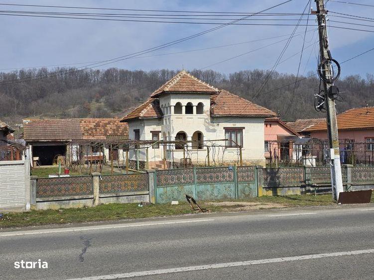 Teren de 850 mp, în Bălești