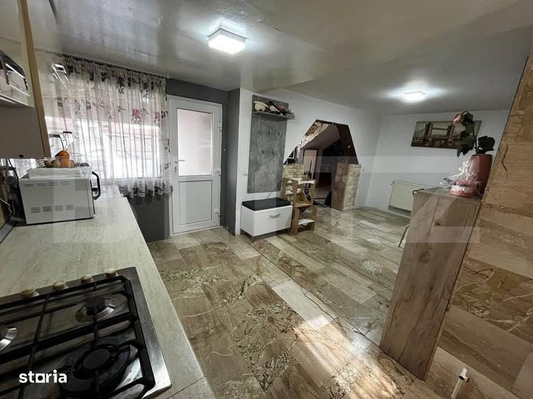Casa Pe 3 Nivele Cu Piscina Exterioara In Cartierul Primaverii - 4