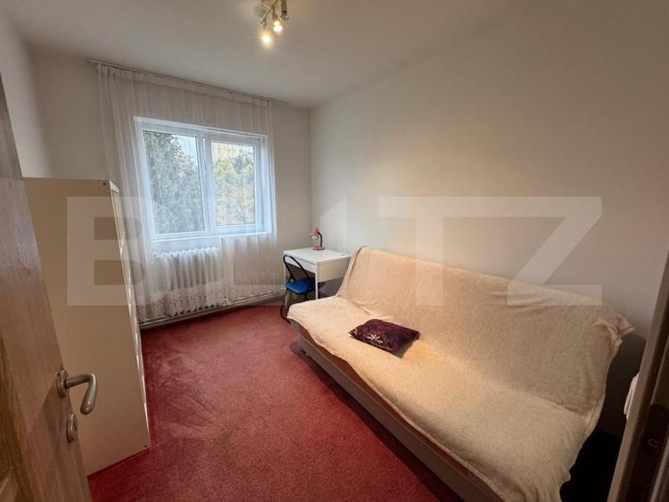 Apartament cu 3 camere semidecomandat, mobilat în Mănăștur