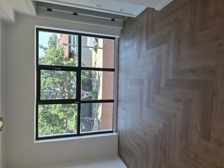 Casă cu 6 camere cu Teren 540 Mp în Central