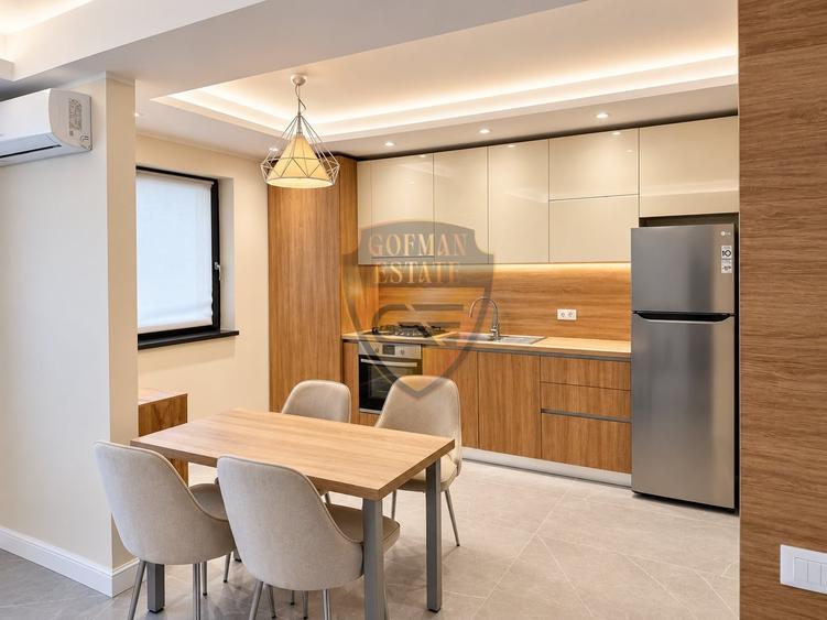 Apartament cu 3 camere, mobilat în Palazu Mare