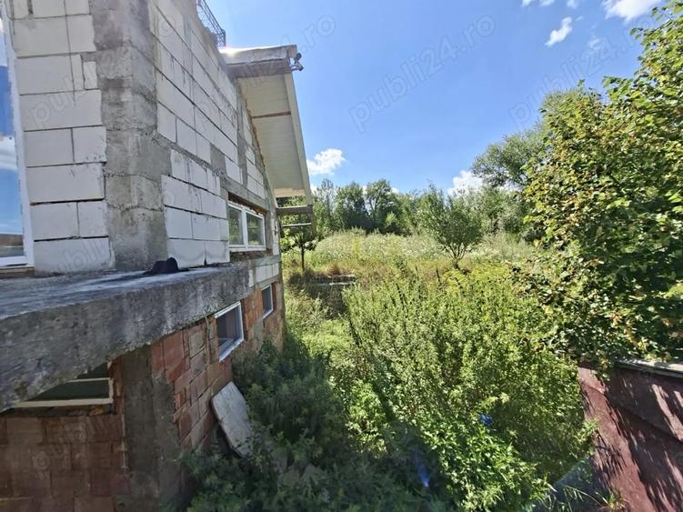 Teren de 3500 mp, în Sângeorzu Nou