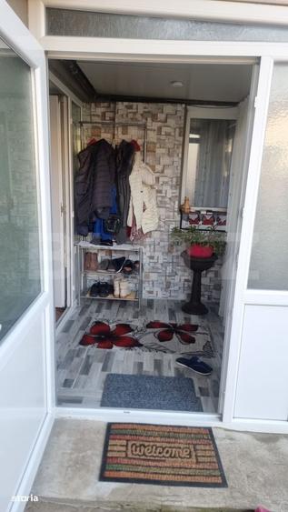 Casă cu 4 camere cu Teren 736 Mp în Măgureni