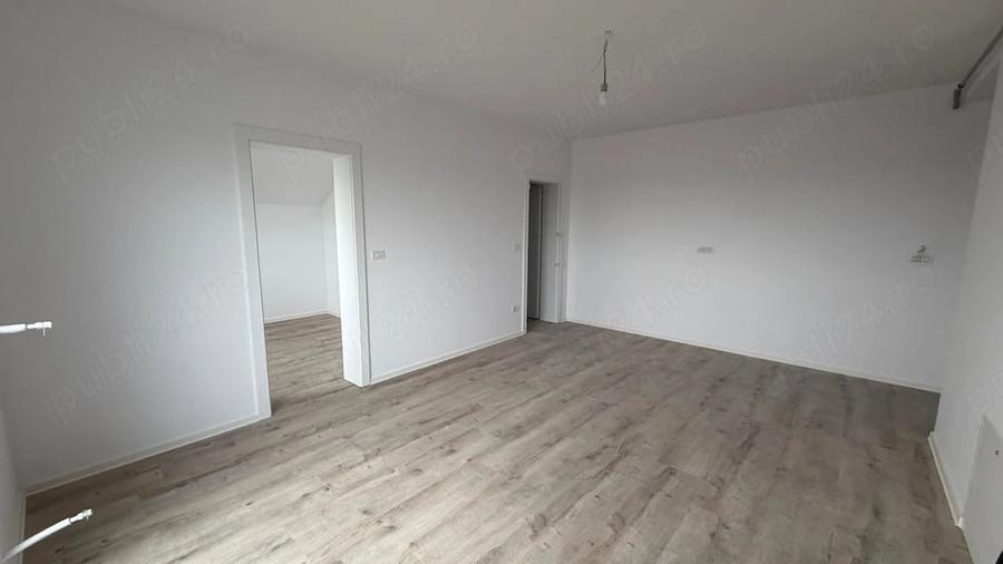 Apartament cu 3 camere decomandat în Giarmata