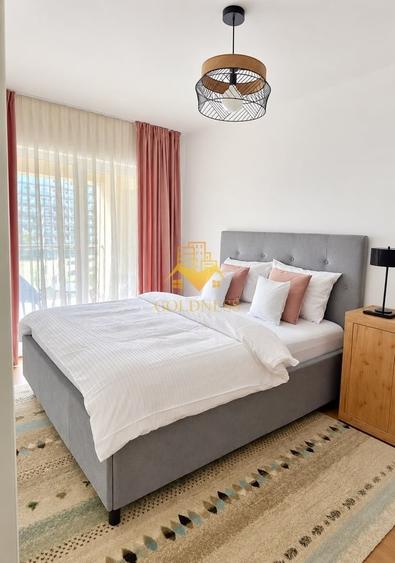 Apartament cu 2 camere semidecomandat în Central