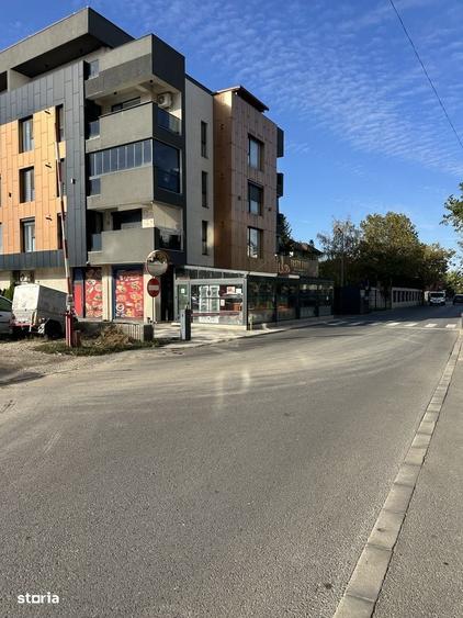 Spațiu comercial, de 160 mp, în Central