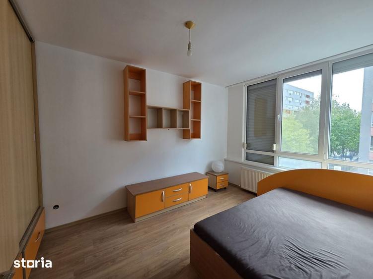 Inchiriez apartament 2 camere,etajul 2,Ared Uta - 3