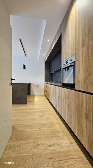 Apartament cu 3 camere, mobilat în Brașovul Vechi