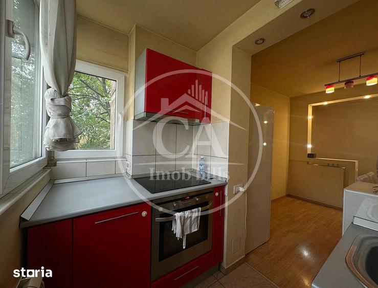 Apartament cu 3 camere decomandat în Central