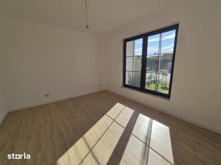 Casă cu 4 camere cu Teren 420 Mp în Central