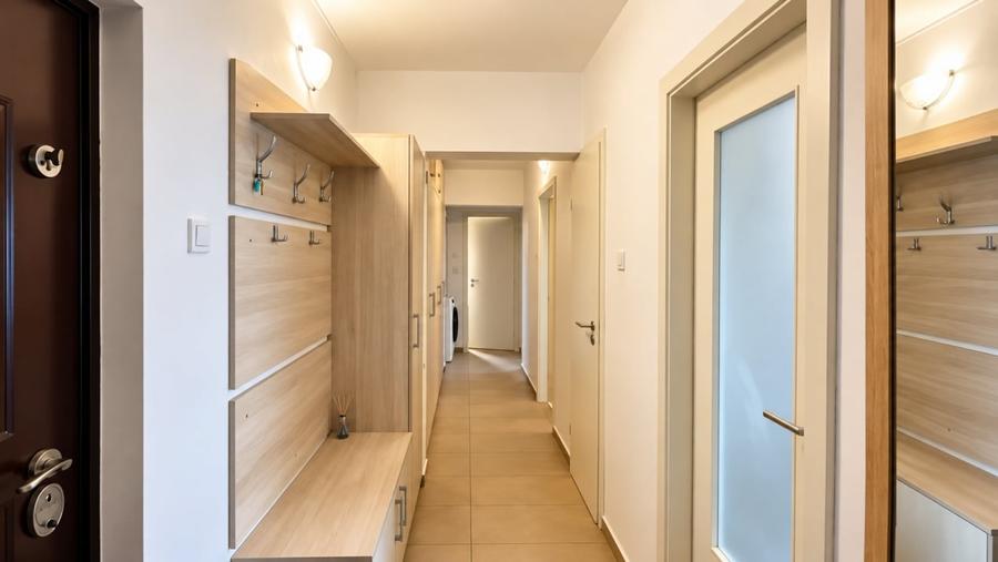 Apartament cu 3 camere decomandat, mobilat în Gării
