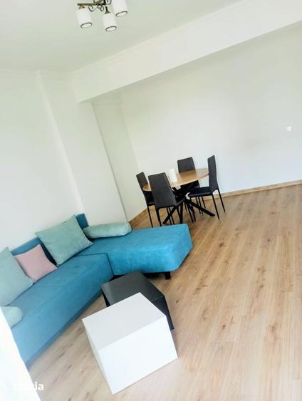 Apartament cu 2 camere decomandat în Energia