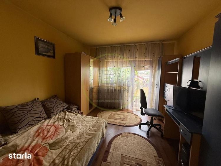 Casă cu 5 camere cu Teren 181 Mp în Rovine