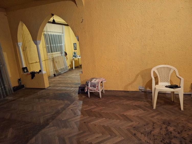 Apartament cu 3 camere în Unirii