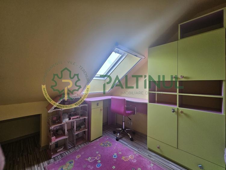 Apartament cu 3 camere decomandat în Terezian