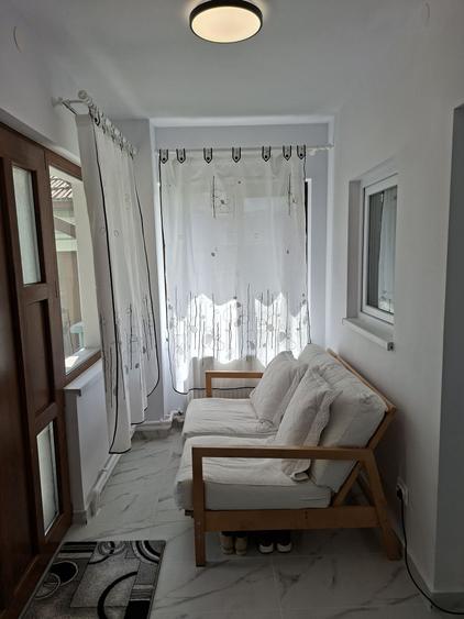 Casă cu 4 camere cu Teren 1405 Mp în Urleta