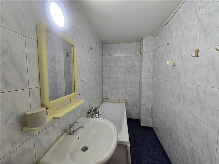 AP.2 CAMERE DECOM 65 MP BLOC 1991 DOAMNA GHICA PARC PLUMBUITA - 13