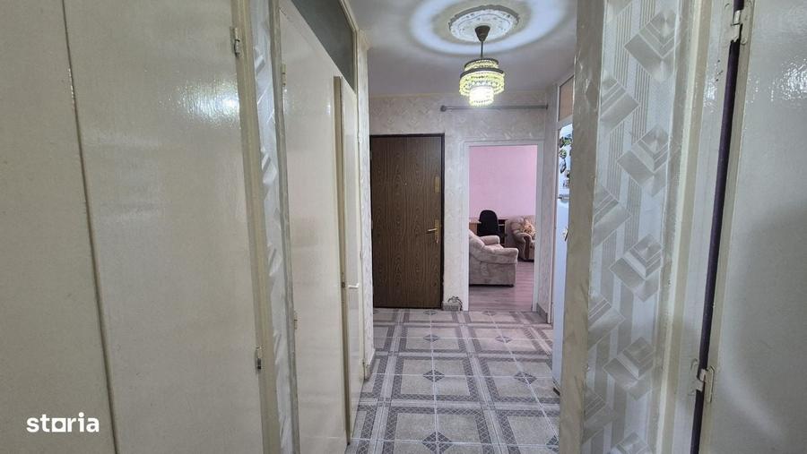 Apartament cu 2 camere decomandat în Siderurgiștilor