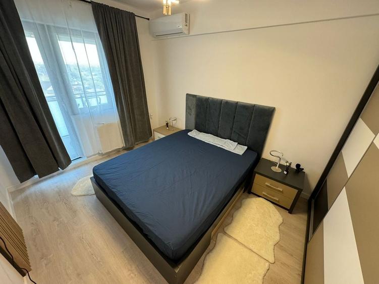 Apartament cu 2 camere semidecomandat, mobilat în Parcul Carol