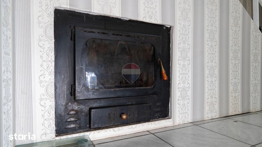 Casă cu 5 camere cu Teren 258 Mp în Central