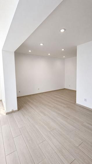 Spațiu comercial, de 76 mp, în Progresul