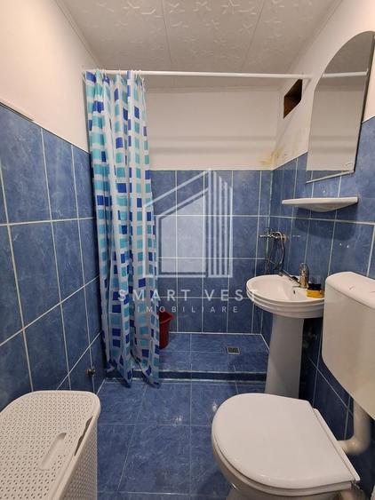 Garsonieră decomandată, mobilată în Micro 17