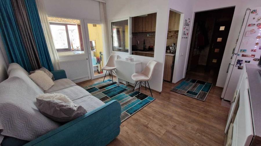 Apartament cu 3 camere decomandat în Ultracentral