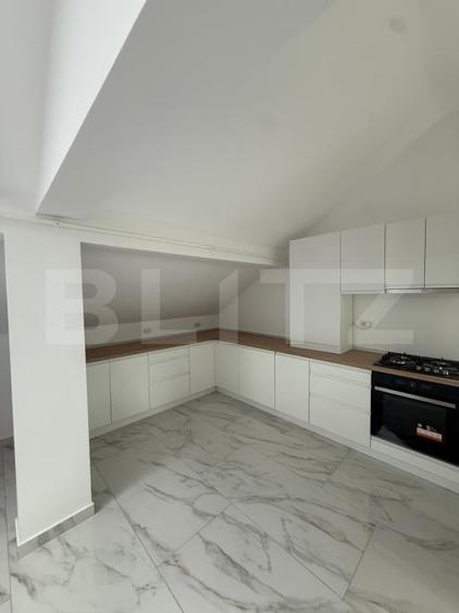 Apartament cu 3 camere decomandat, mobilat în Nord-Vest