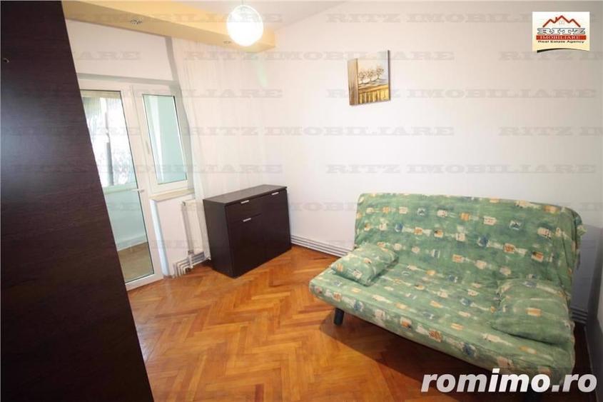 Apartament cu 3 camere semidecomandat în Ultracentral