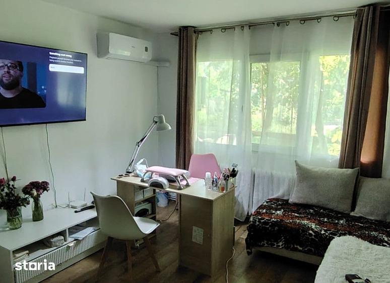 Apartament cu 2 camere în Podu Roș