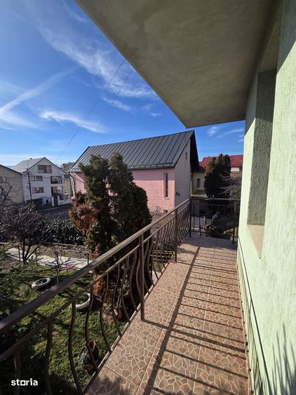 Apartament cu 3 camere în Dâmbul Rotund