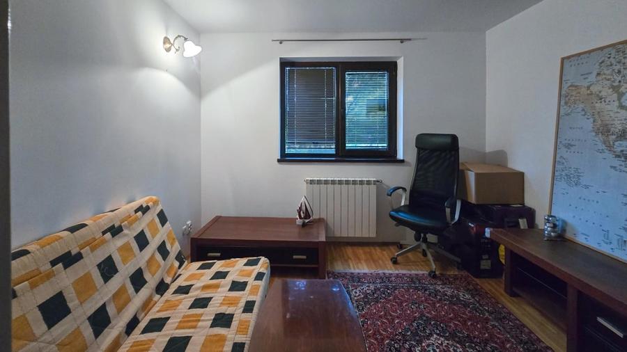 Casă individuală cu 7 camere cu Teren 700 Mp în Snagov