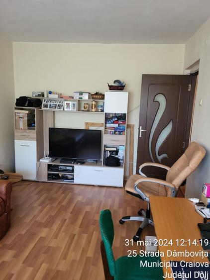Apartament cu 3 camere decomandat în George Enescu