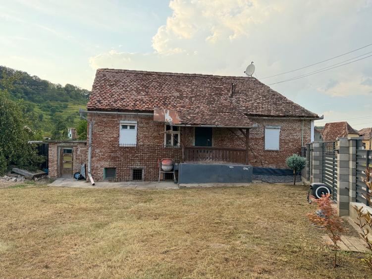 Casă cu 2 camere în Biertan