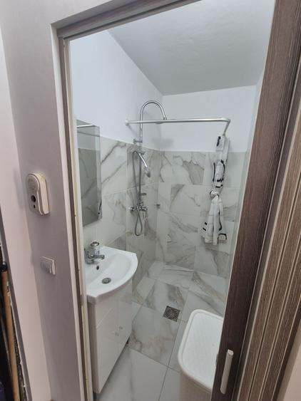 Garsonieră decomandată în Complex Studențesc
