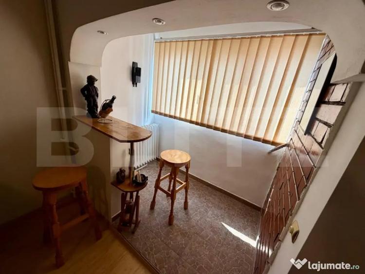 Apartament cu 2 camere decomandat în 1 Mai