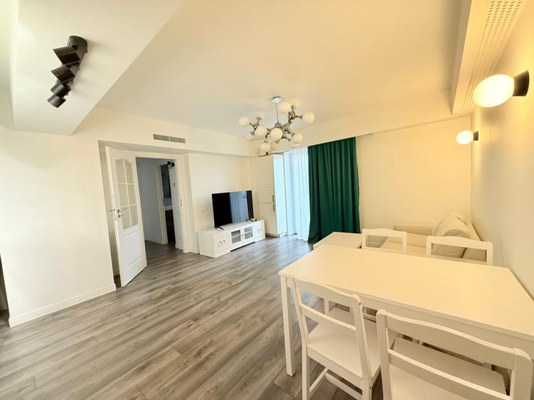 Apartament cu 3 camere decomandat, mobilat în Străulești