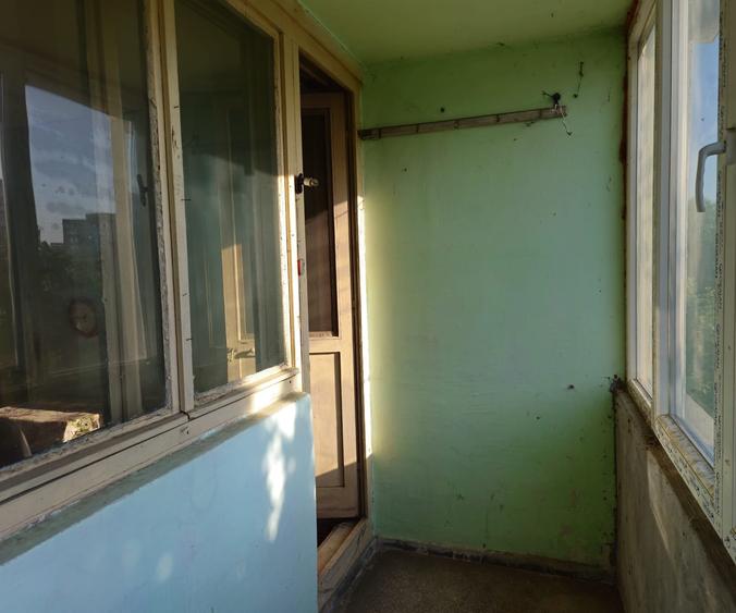 3 camere de renovat  /investitie  Bulevardul Brancoveanu - 11