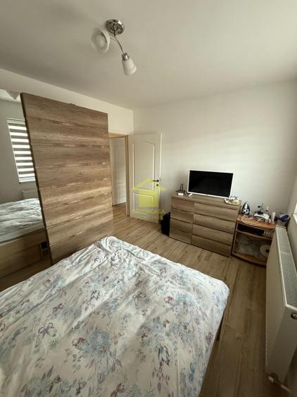 Apartament cu 3 camere decomandat, mobilat în Florești — fotografia 2