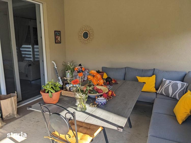 Casă cu 4 camere cu Teren 388 Mp în Corbeanca