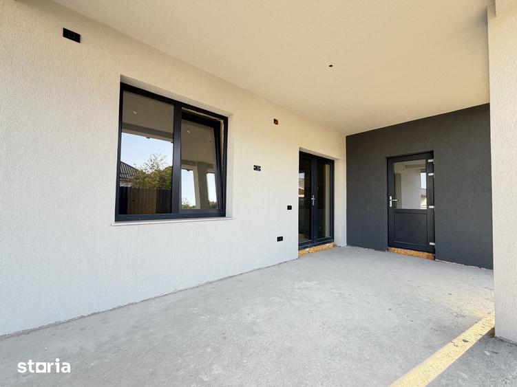 Casă cu 4 camere cu Teren 600 Mp în Central