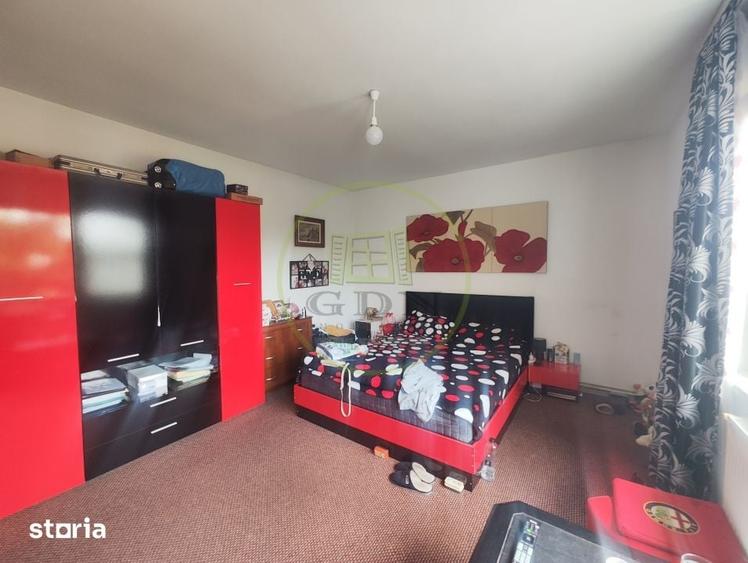 Casă cu 3 camere cu Teren 458 Mp în Central